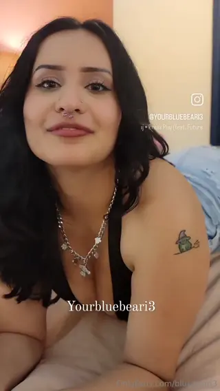 bluebeari3vip leaked video, frame 2