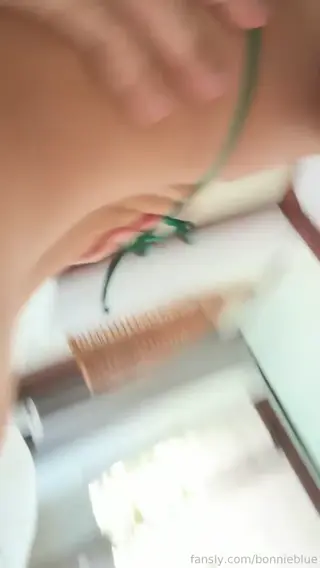 bonnieblue_xoxo leaked video, frame 2