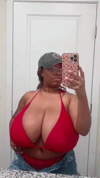 briana.aileen_b leaked video preview