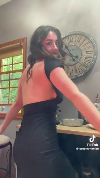 brooklynnbunny27 leaked video, frame 3