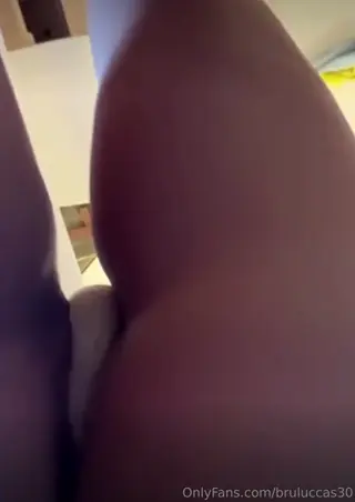 bruluccas30 leaked video, frame 1