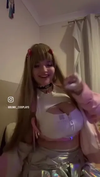 bumii__cosplays leaked video, frame 3