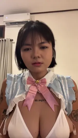 ___c._.b_ leaked video, frame 2