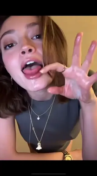 caitlinerinoneill leaked video, frame 6