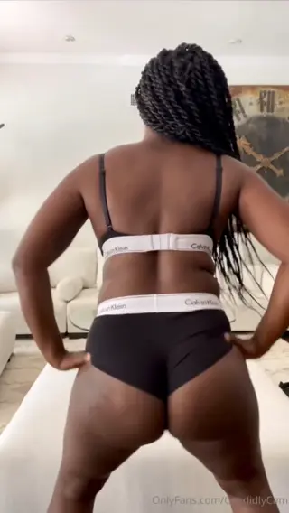 candidlycam leaked video, frame 3