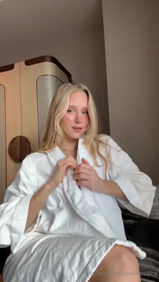 carolinezalog leaked video, frame 4