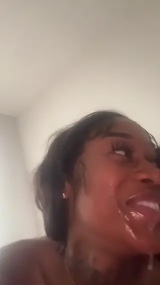 ch3rok33badd33 leaked video, frame 6
