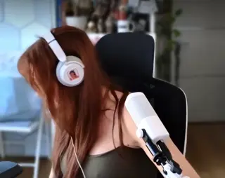 charalanahzard leaked video, frame 3