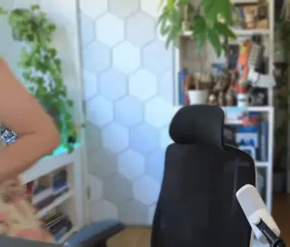 charalanahzard leaked video, frame 6