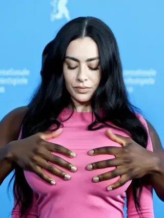 charli_xcx leaked video, frame 6