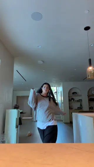 charlidamelio leaked video, frame 3