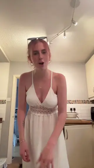 chelseas_shit_show leaked video, frame 3