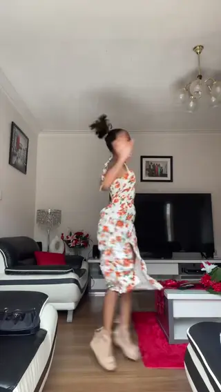 chrissymenzies leaked video, frame 6