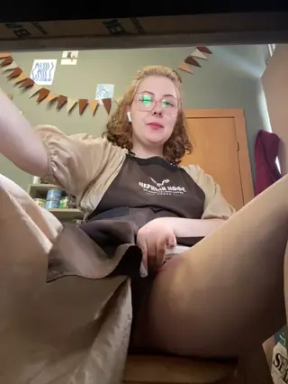 cinnabon_ leaked video, frame 3