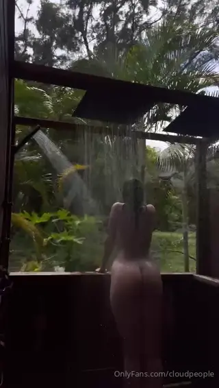 cloudpeople leaked video, frame 4