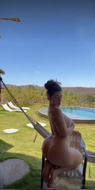 colleen leaked video, frame 3