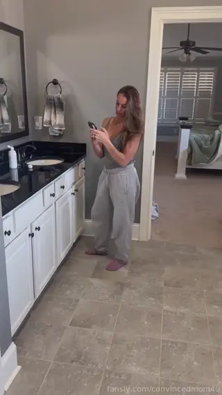 convincedmom4u leaked video preview