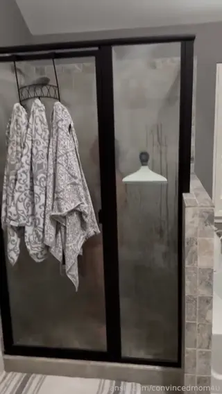 convincedmom4u leaked video, frame 2
