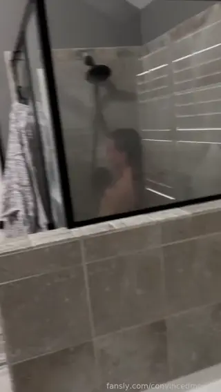 convincedmom4u leaked video, frame 5