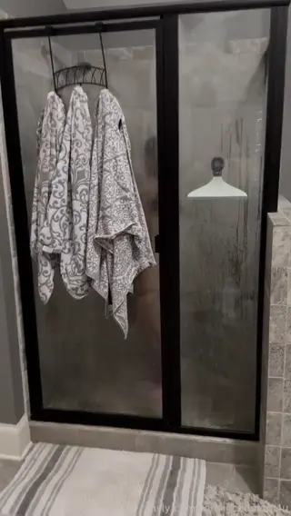 convincedmom4u leaked video, frame 6