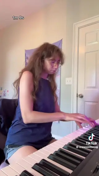 crescentbeing leaked video, frame 5