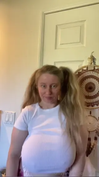 cristalynn... leaked video, frame 2