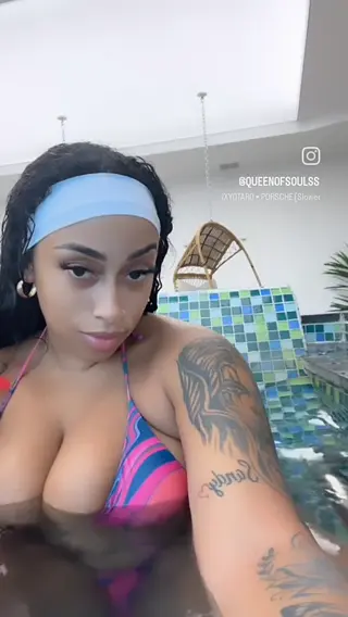 cristinacelii leaked video, frame 4
