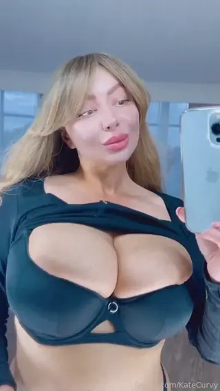 curvy_kate_lv leaked video, frame 2