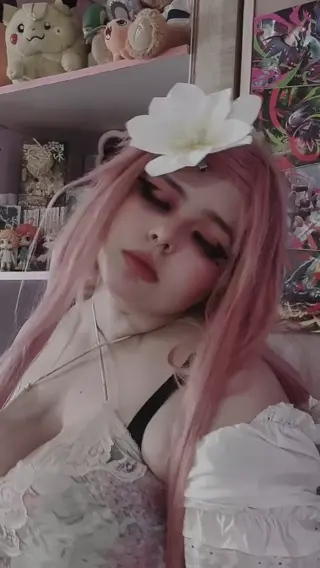 cydobell leaked video, frame 2