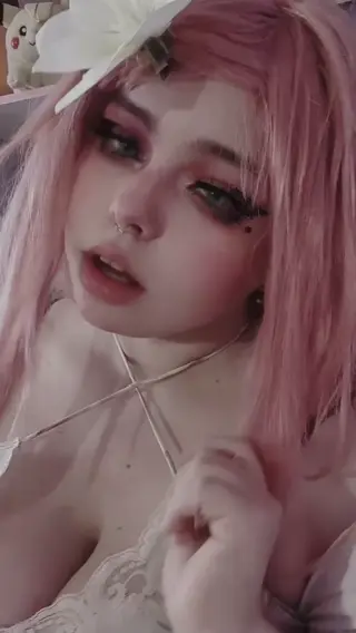cydobell leaked video, frame 6