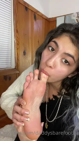 daddysbarefootbaby leaked video, frame 6