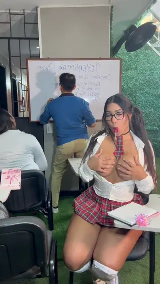 dakota_leex leaked video, frame 1