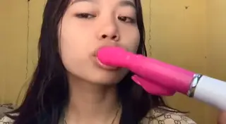 deraangela leaked video, frame 3