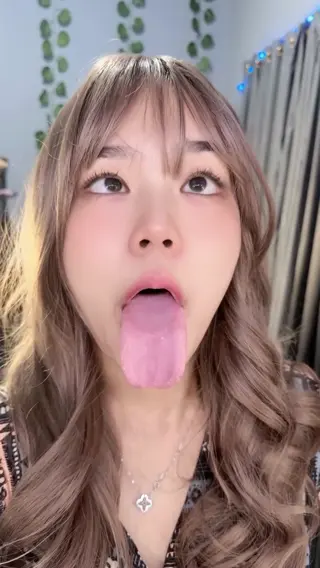 deraangela leaked video, frame 5