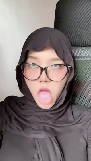 deraangela leaked video, frame 4