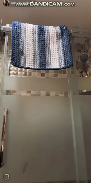desiluqui2 leaked video, frame 4