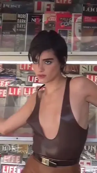 dixiedamelio leaked video, frame 4