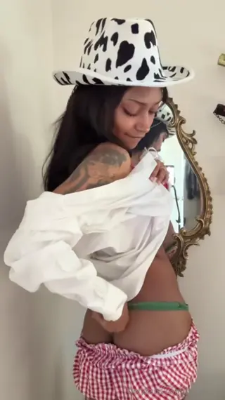 dolllyfied leaked video, frame 3