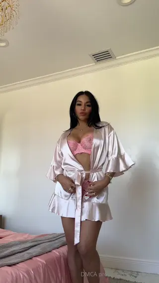 dollycastro leaked video, frame 4