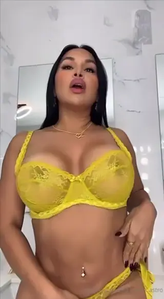dollycastro leaked video, frame 5