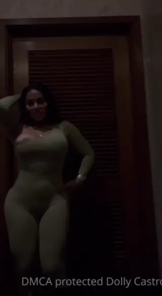 dollycastro leaked video, frame 4