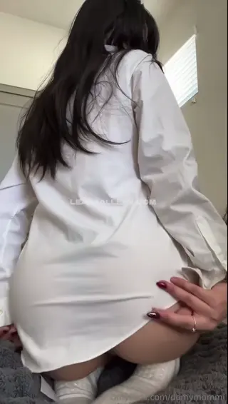 domymommi leaked video, frame 4