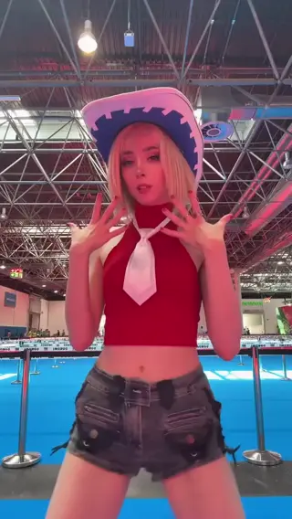 duckie_cos leaked video, frame 1
