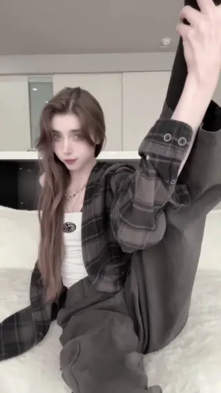 duckie_cos leaked video, frame 3