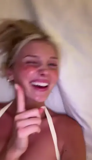 elena.zbt leaked video, frame 6