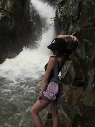 elynleonggg leaked video, frame 3