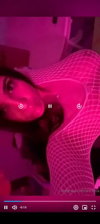 em1lina leaked video preview