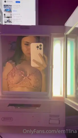 em1lina leaked video, frame 3