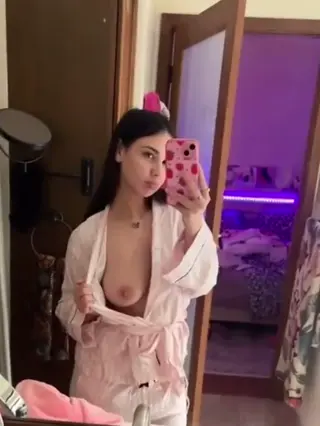 em1lina leaked video, frame 3