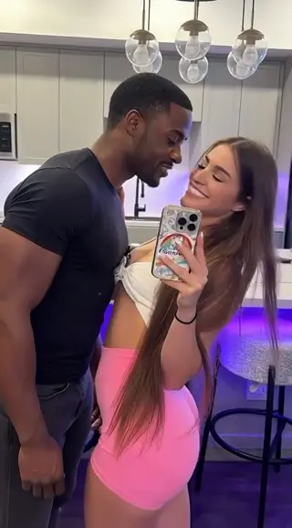 emarrb leaked video, frame 2